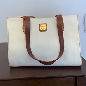 Dooney & Bourke Bag